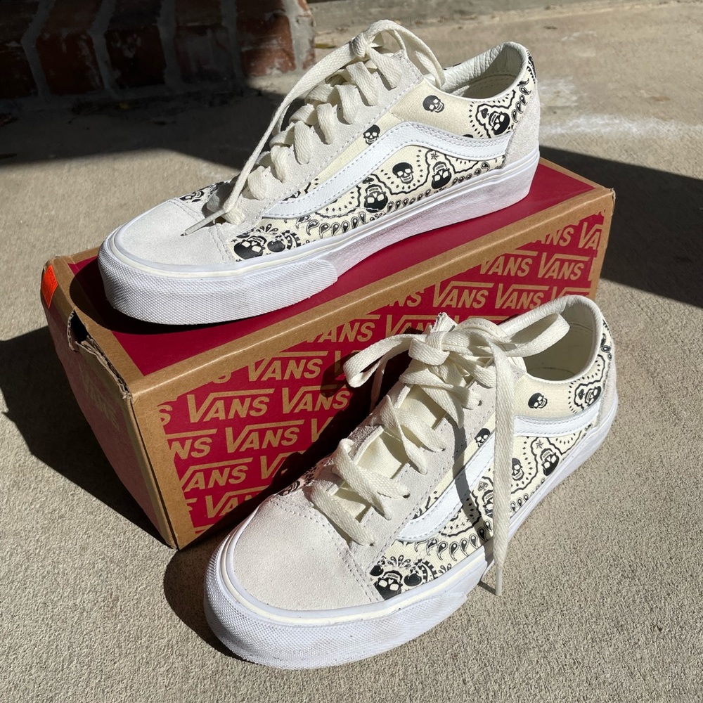 Skull Vans